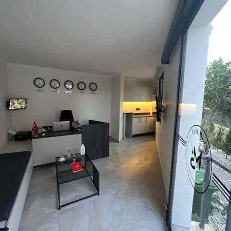 Mirsah Lejlighed Bezkesen